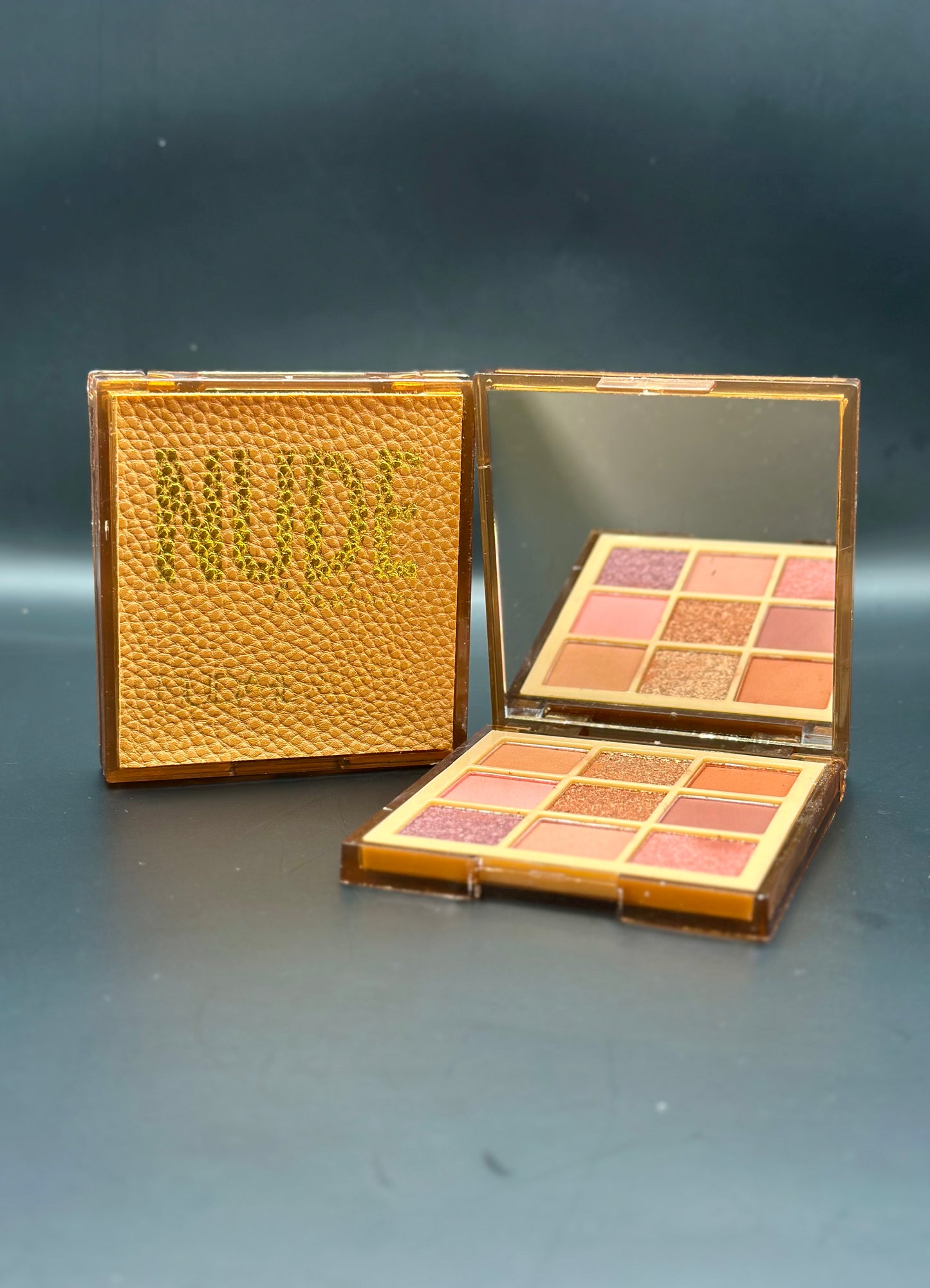 ✨ NUDE Medium Eyeshadow Palette Collection