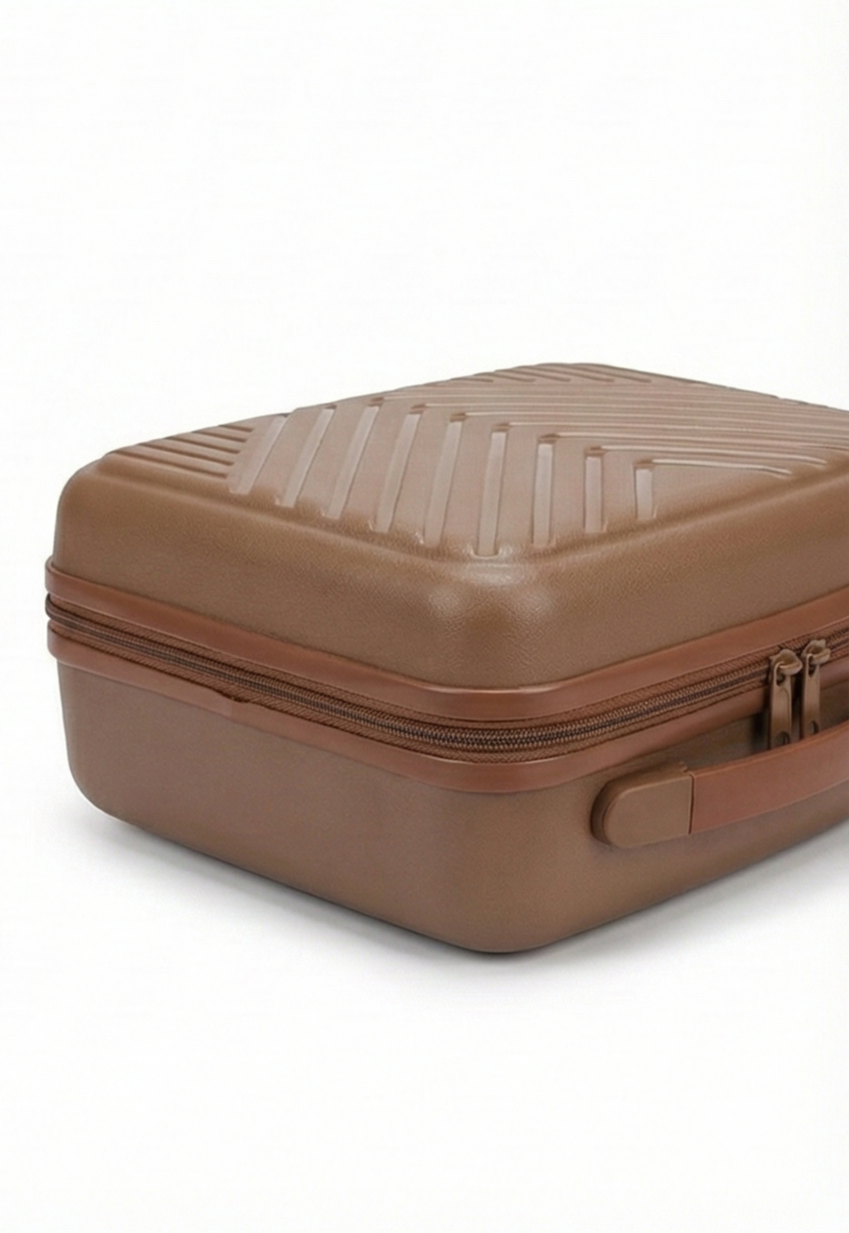 Luxury Hard-Shell Travel Beauty Case |  Carry-On Suitcase