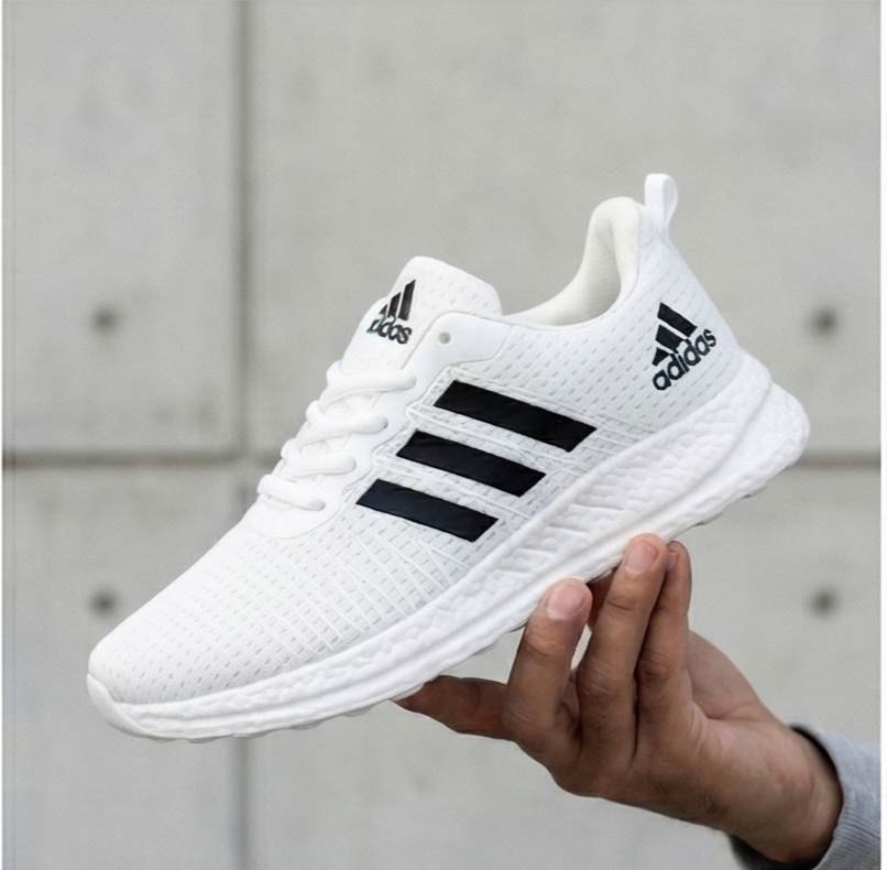 Lightweight White Running Shoes: Breathable Mesh Sneakers for Men & Women | Comfort & Style