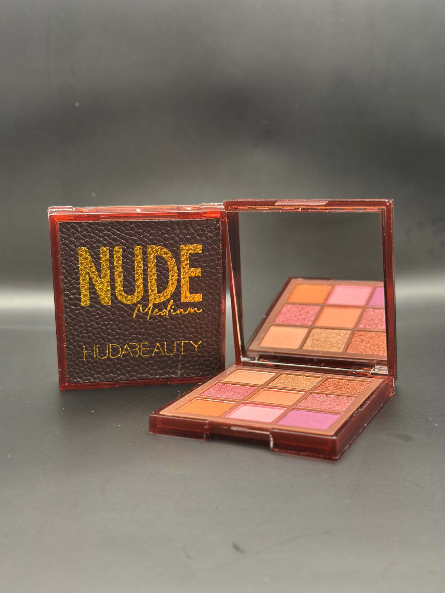 ✨ NUDE Medium Eyeshadow Palette Collection
