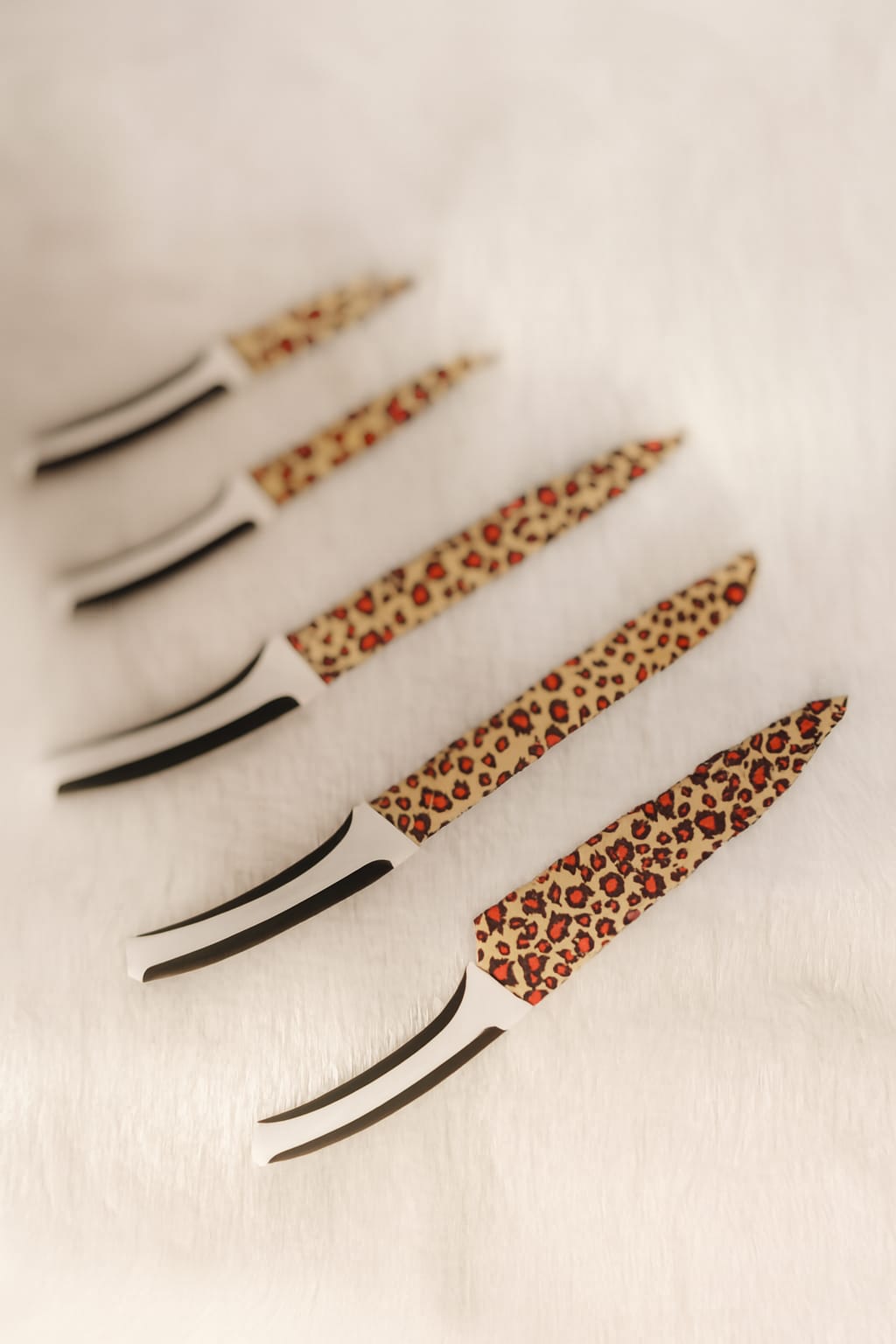 FISSMAN Leopard Print Kitchen Knife Set – 5PCS